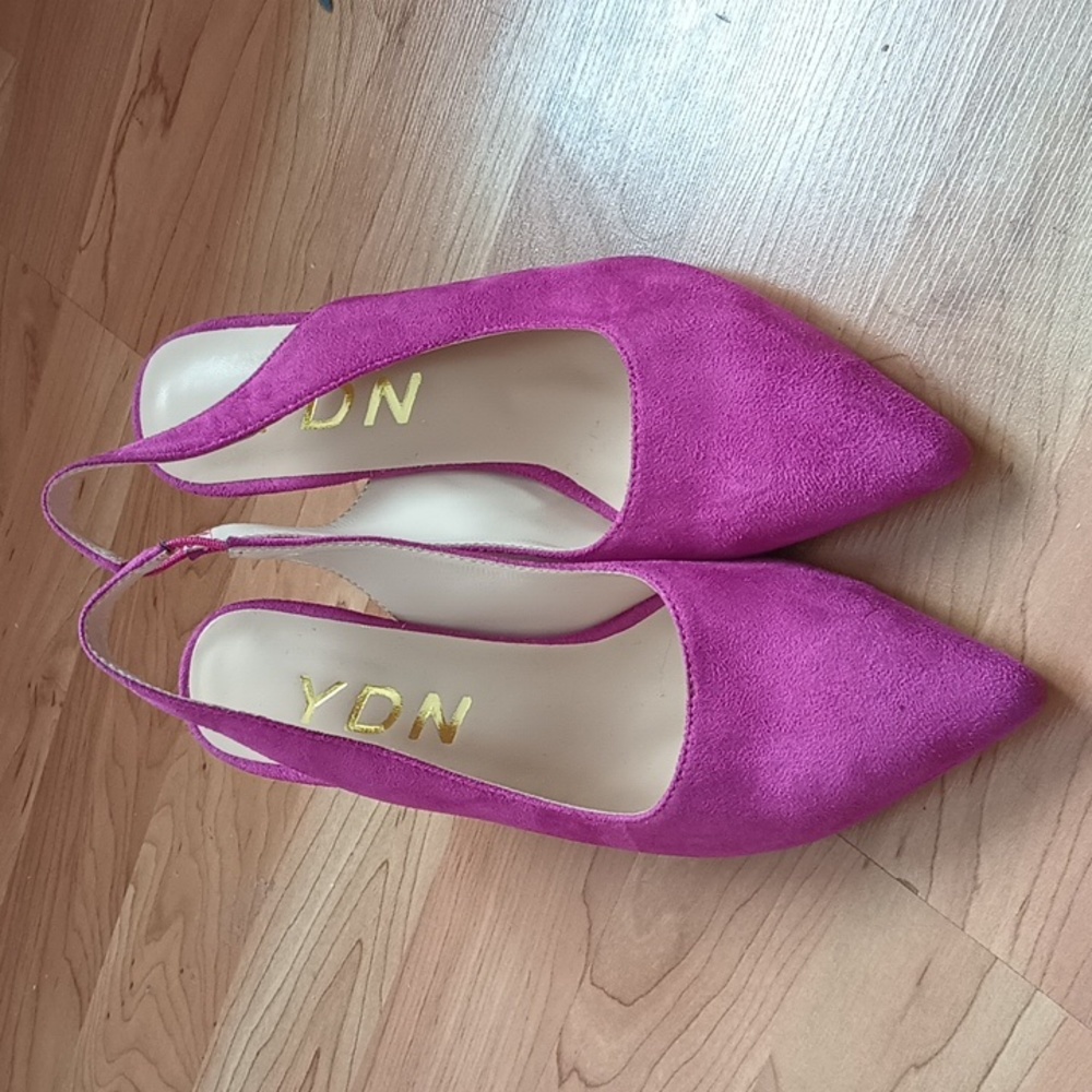Ydn spiral low heel shoes purple size 5